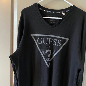 Black Guess V-neck Long sleeve Tee